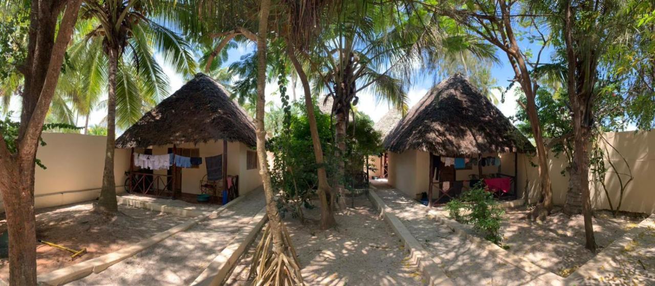 Mohammed Bungalows And Restaurant ماتيموي المظهر الخارجي الصورة